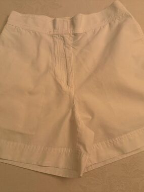 Lauren Ralph Lauren Cream High-Rise Tailored Shorts